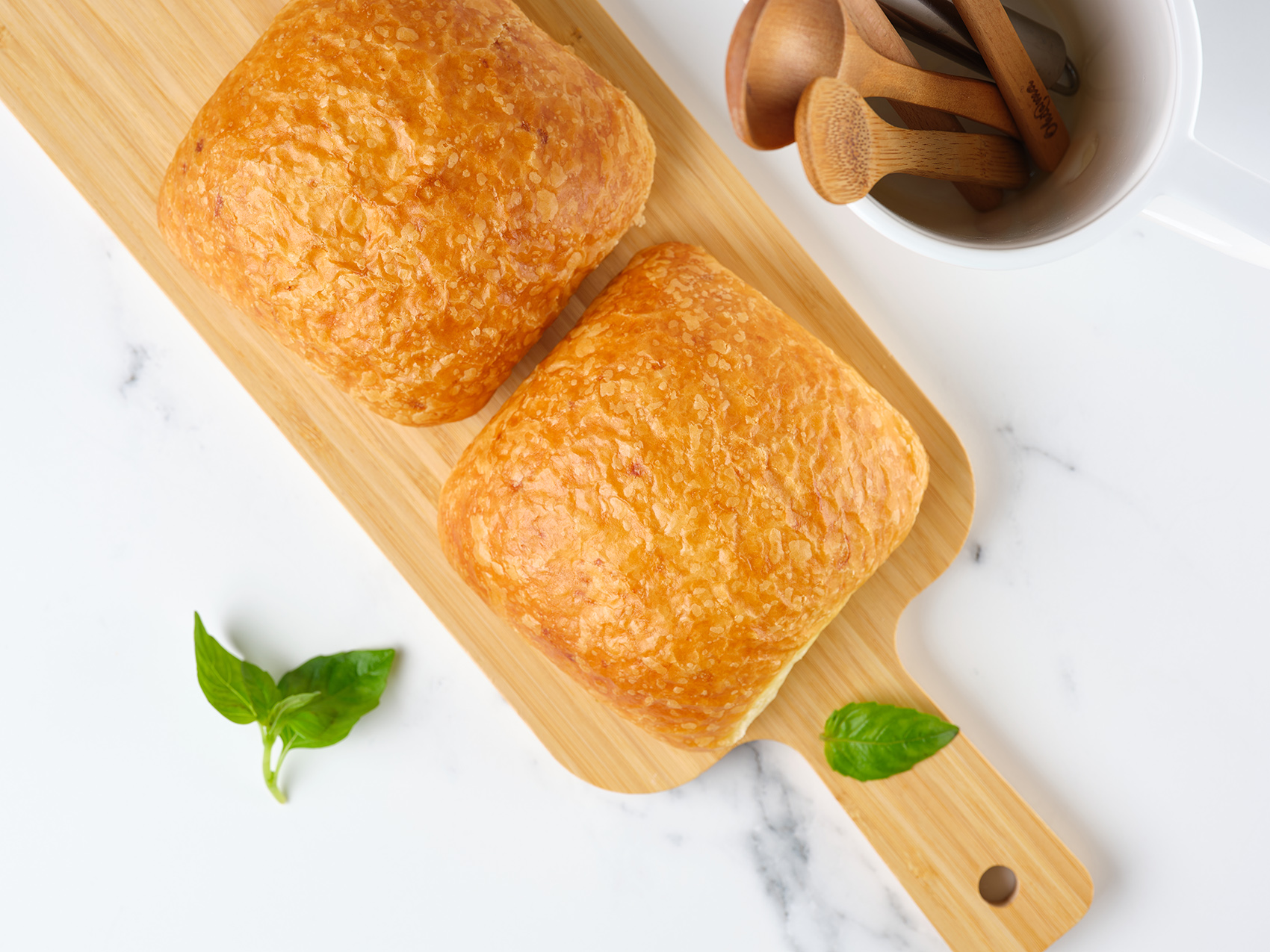 Хачапури с колбасой и сыром