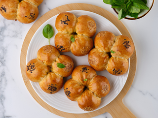 Пармуда с мясом и курицей сомса