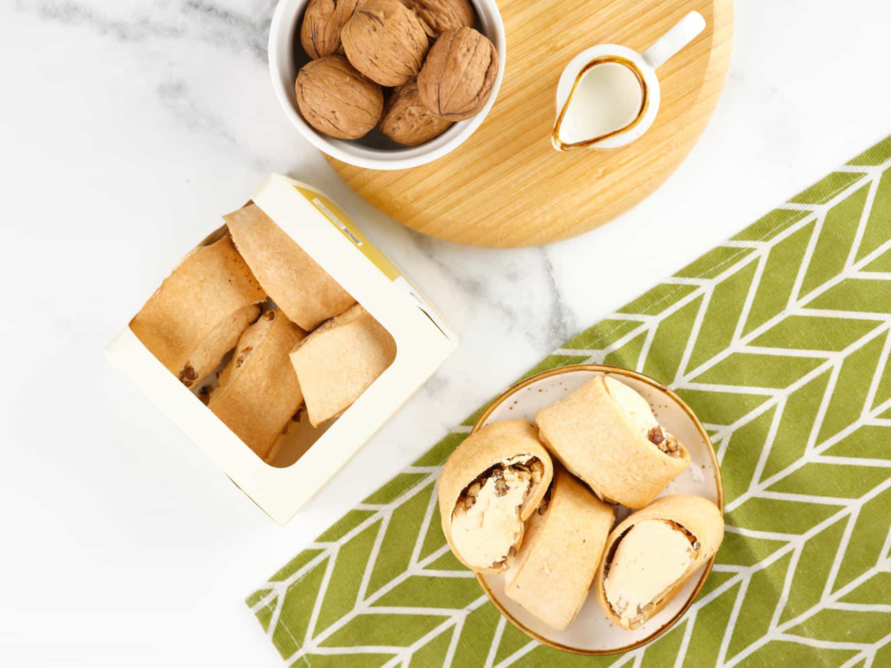 ПП Печенье с безе и грецким орехом в упаковке